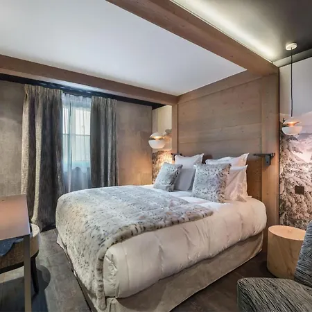 Ferienhaus Luxury Chalet With Pool-jacuzzi *